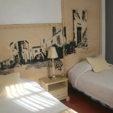 Konukevi Casa Do Relogio