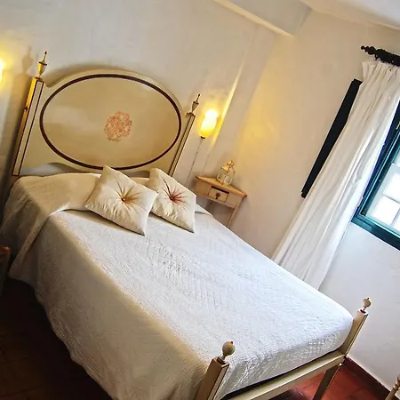 게스트하우스 Casa Do Relogio 3*