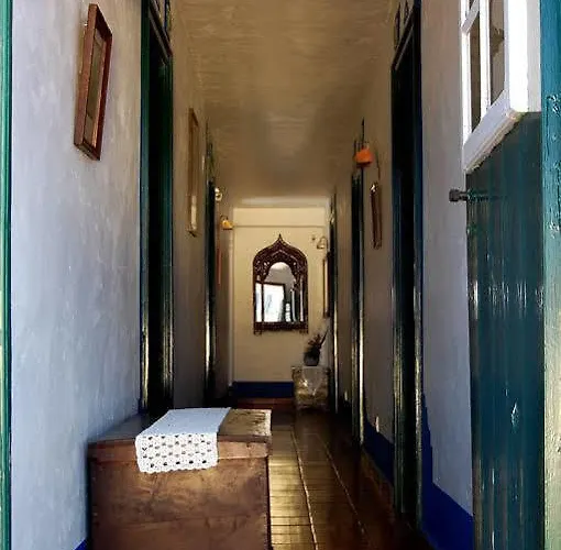 בית הארחה Casa Do Relogio 3*